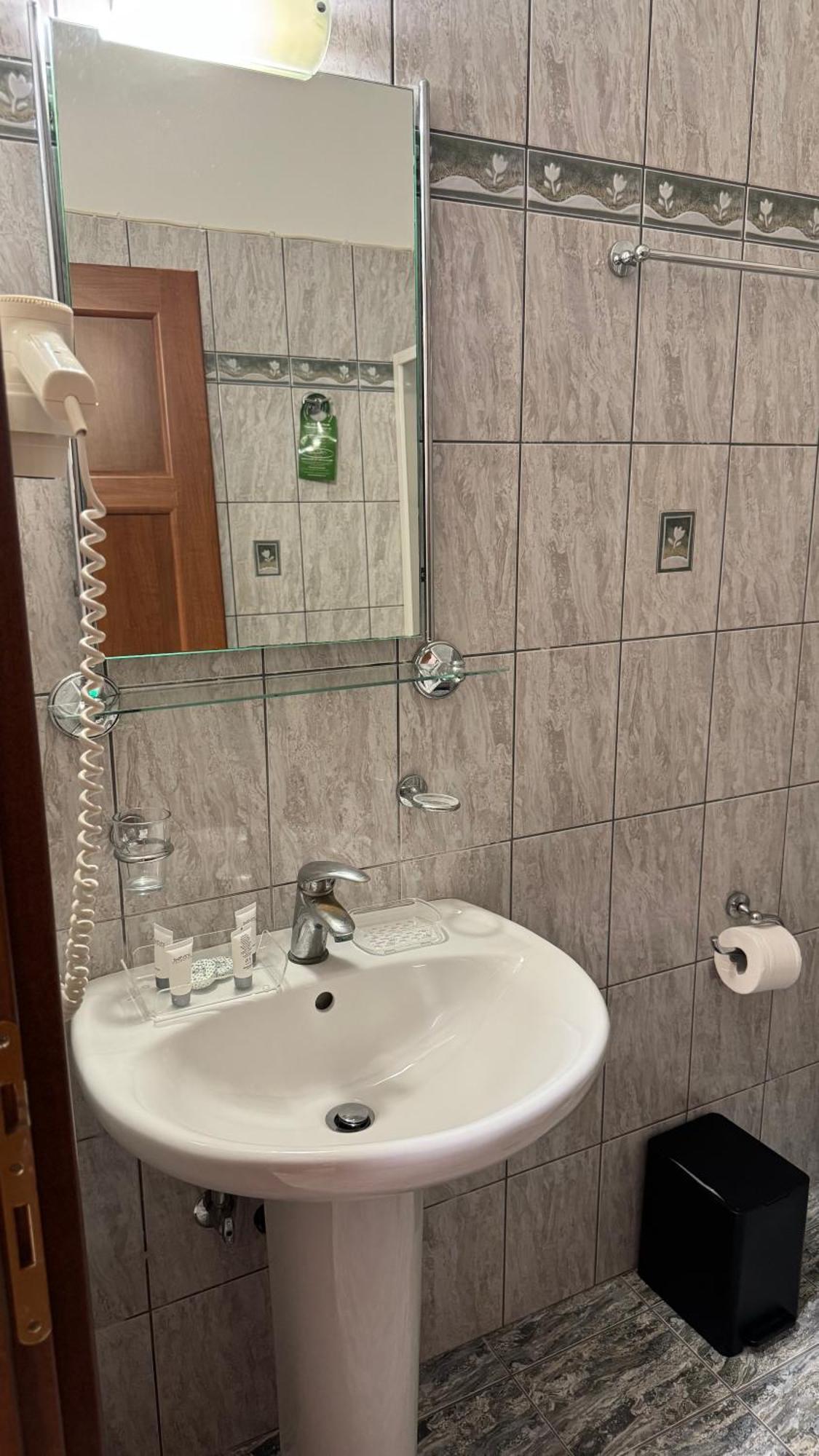 Chrisovalanto Hotel Szívota Szoba fotó