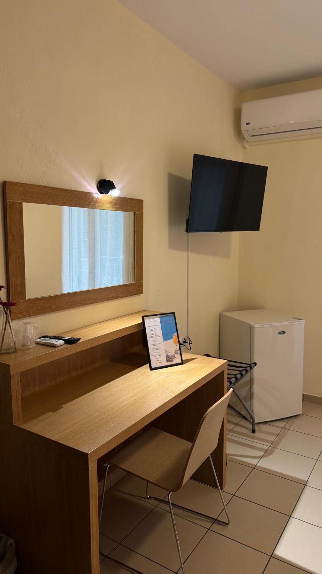 Chrisovalanto Hotel Szívota Kültér fotó